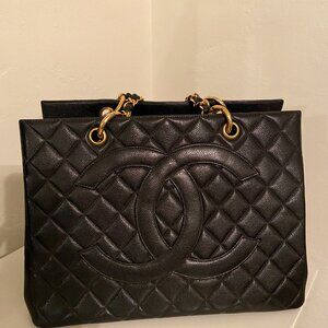CHANEL  Bag:  RARE 1996 Vintage Caviar Leather GST Chain Tote Bag Black Gold